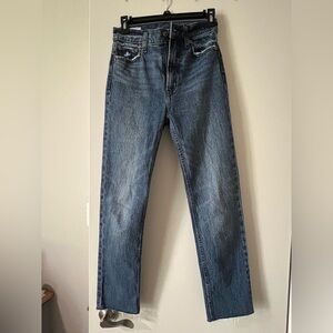 GAP Women’s Cheeky Straight Jeans